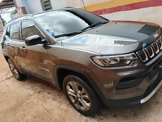 JEEP COMPASS 1.3 T270 TURBO FLEX LONGITUDE AT6